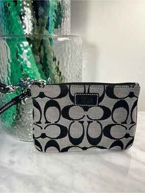 Y2K Coach VINTAGE Signature Jacquard Canvas Wristlet Black Gray Mini Pouch